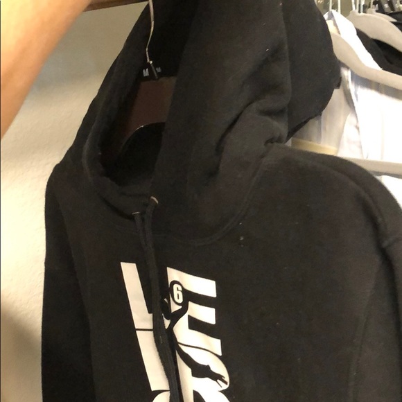 Lebron James Hoodie - Picture 2 of 3